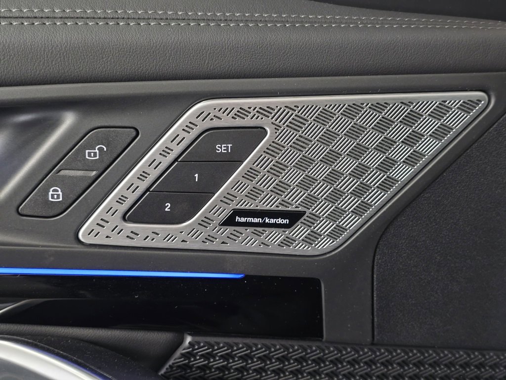 Used 2025 BMW X1 xDrive28i w/ Convenience Package image 12