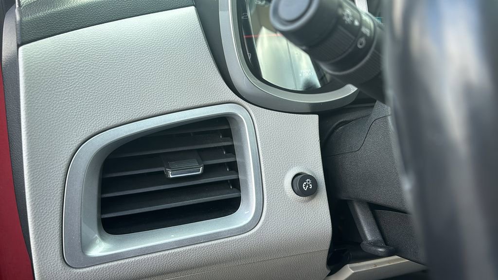 Used 2014 Chevrolet Equinox LTZ image 15