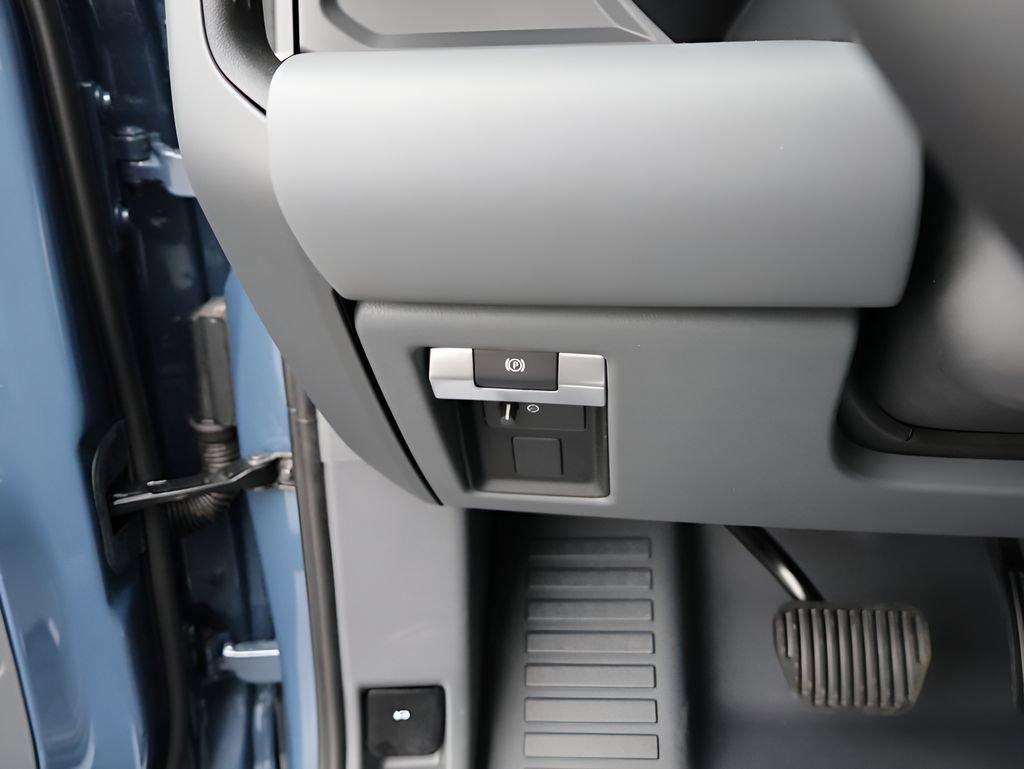 New 2026 Land Rover Defender 110 S AWD/4WD image 34