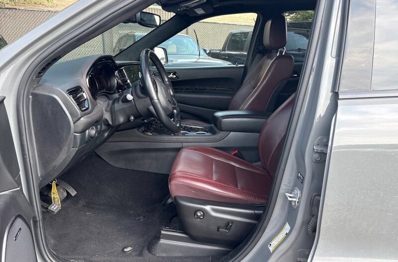 Used 2025 Dodge Durango R/T AWD/4WD image 4