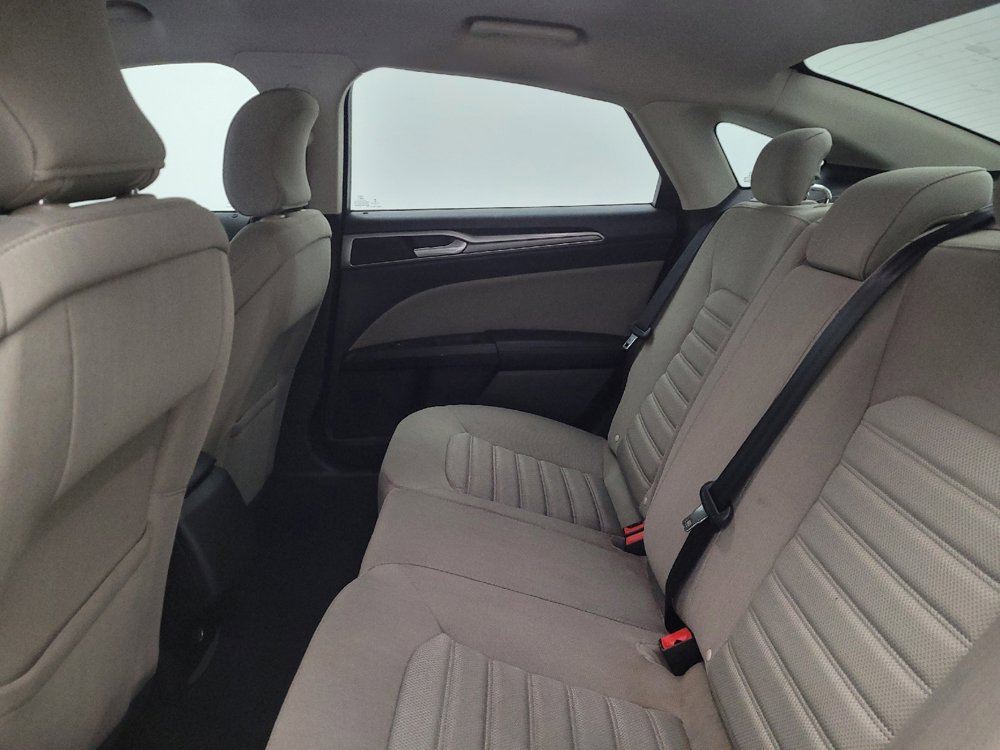 Used 2019 Ford Fusion S image 18