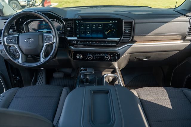 Used 2022 Chevrolet Silverado 1500 RST image 13