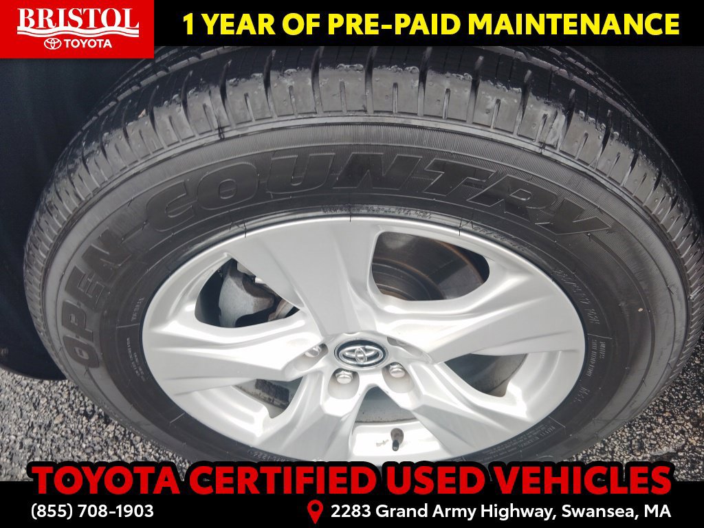 Certified 2021 Toyota RAV4 XLE w/ Convenience Package AWD/4WD image 13