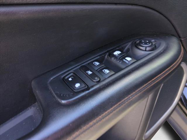 Used 2018 Jeep Compass Limited w/ Navigation Group AWD/4WD image 12