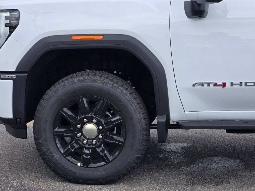 New 2026 GMC Sierra 2500 AT4 w/ AT4 Premium Plus Package AWD/4WD image 32