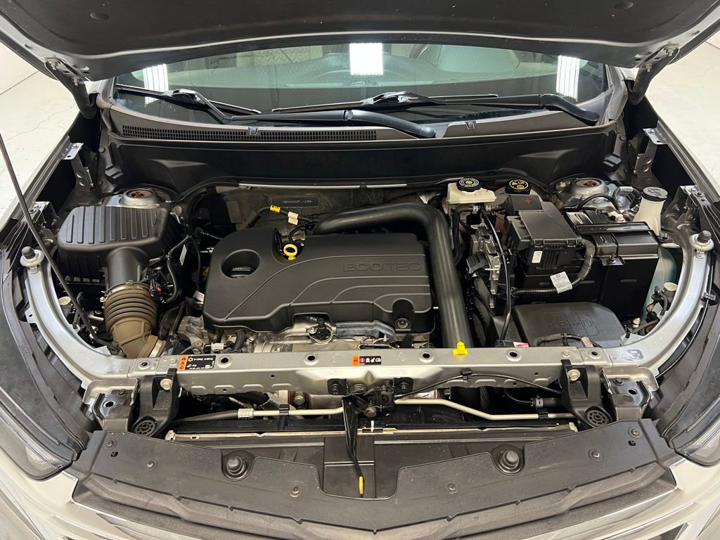 Used 2023 Chevrolet Equinox LS w/ LPO, Floor Liner Package AWD/4WD image 32
