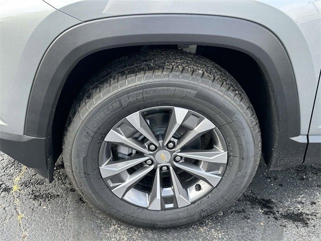 New 2026 Chevrolet Equinox LT w/ Convenience Package II image 9