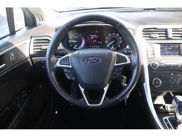 Used 2013 Ford Fusion SE FWD image 11
