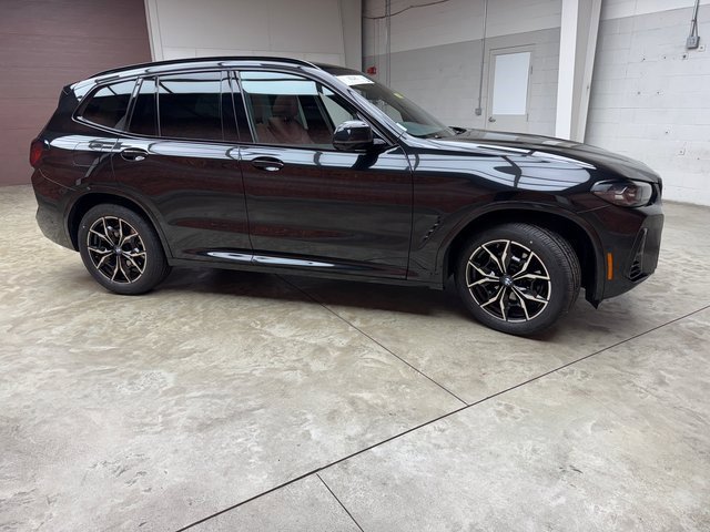 Certified 2023 BMW X3 xDrive30i w/ M Sport Package image 6