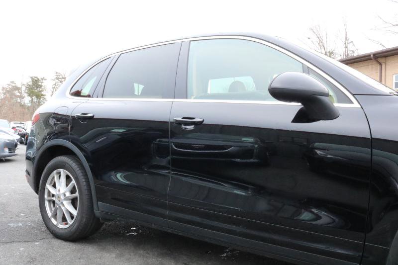 Used 2012 Porsche Cayenne image 11