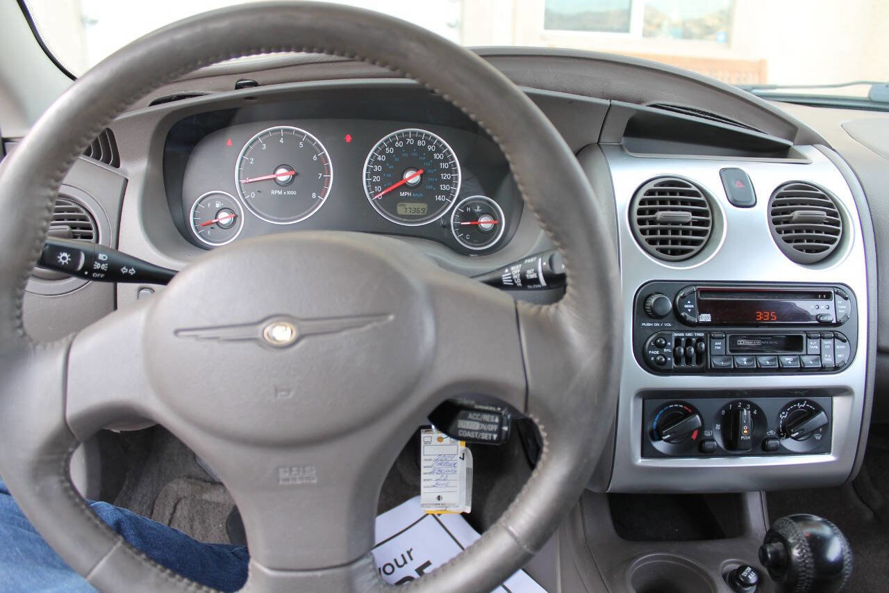 Used 2004 Chrysler Sebring Limited w/ Leather Interior Group FWD image 34