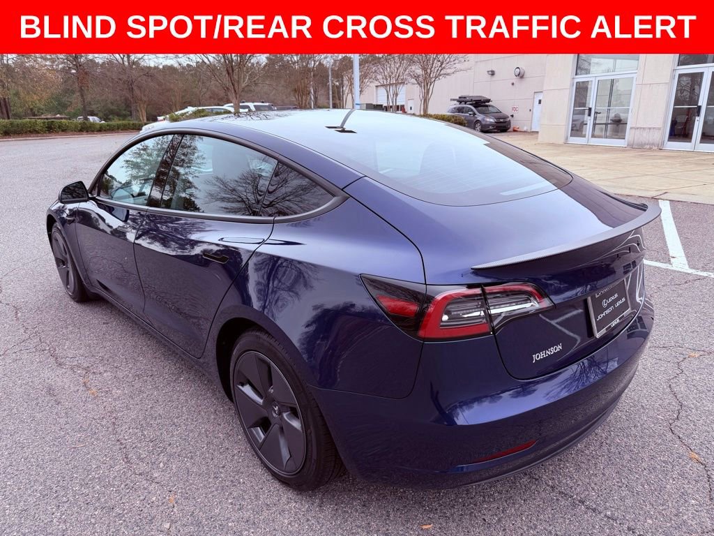 Used 2023 Tesla Model 3 Standard Range image 5