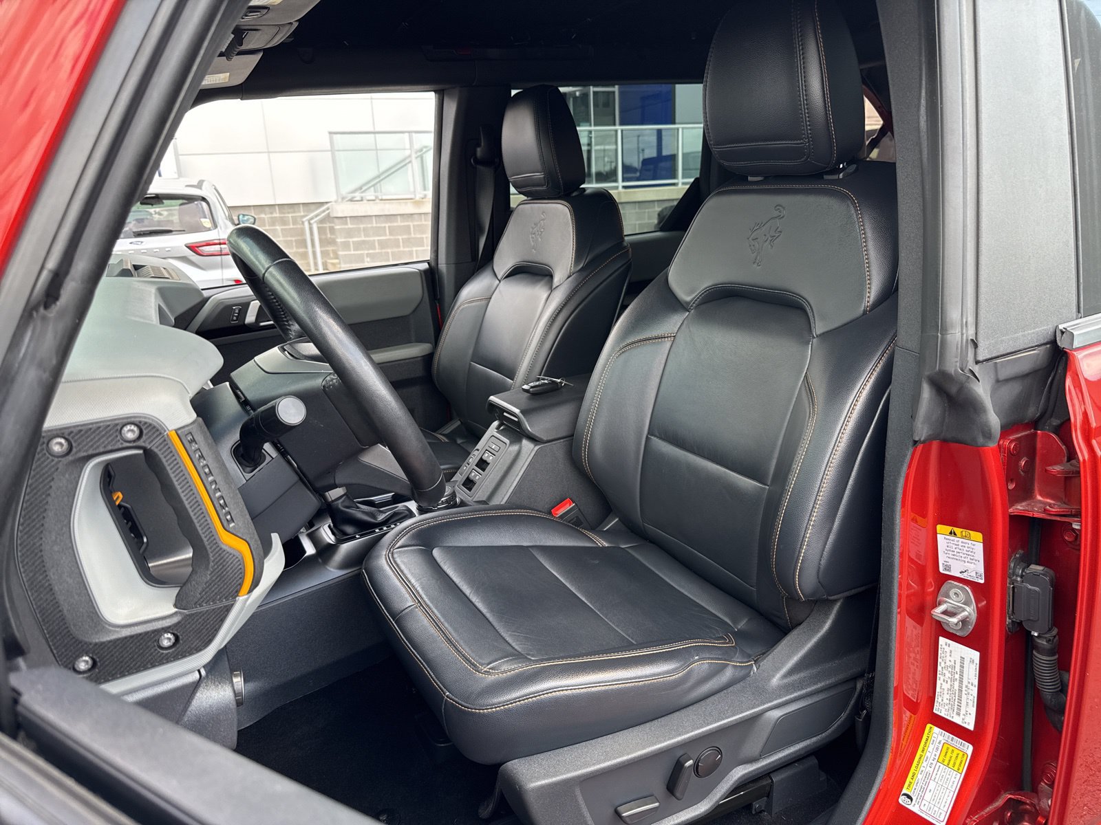 Used 2022 Ford Bronco Badlands AWD/4WD image 3