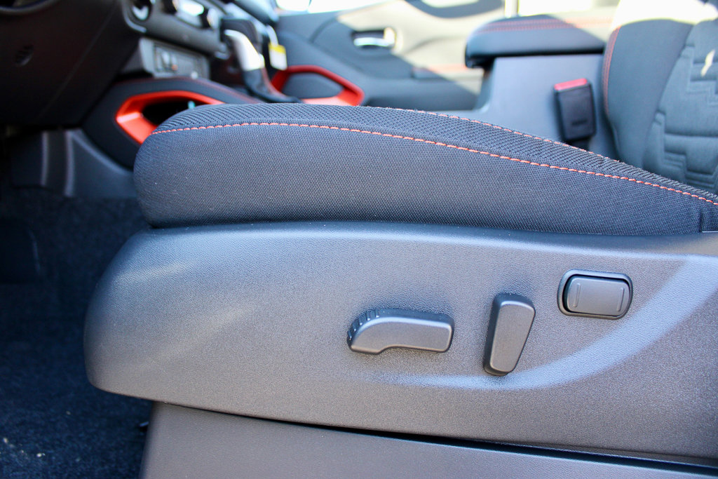 New 2025 Nissan Frontier PRO-4X w/ Pro Convenience Package image 12