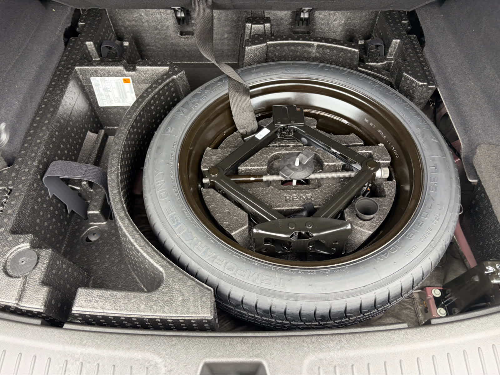 Used 2026 Cadillac XT5 Luxury AWD/4WD image 10