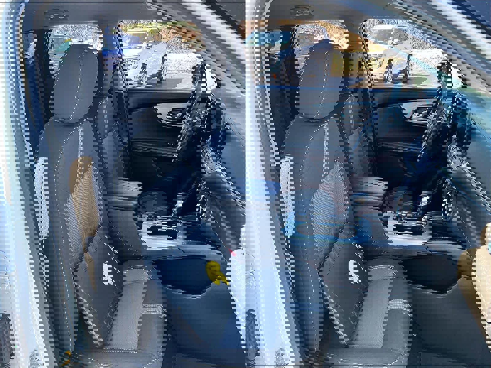 Used 2023 Chevrolet Blazer LT image 11