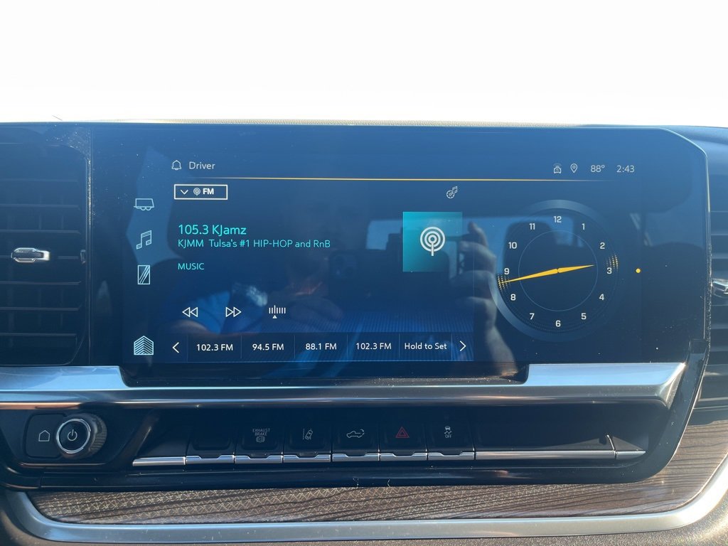 Used 2024 Chevrolet Silverado 2500 LT image 16