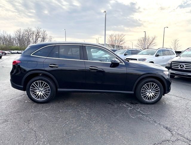 Certified 2025 Mercedes-Benz GLC 300 4MATIC image 15