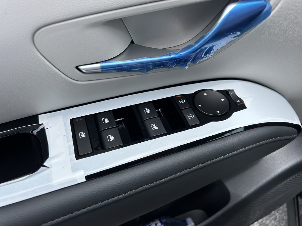 New 2026 Hyundai Tucson Limited FWD image 23
