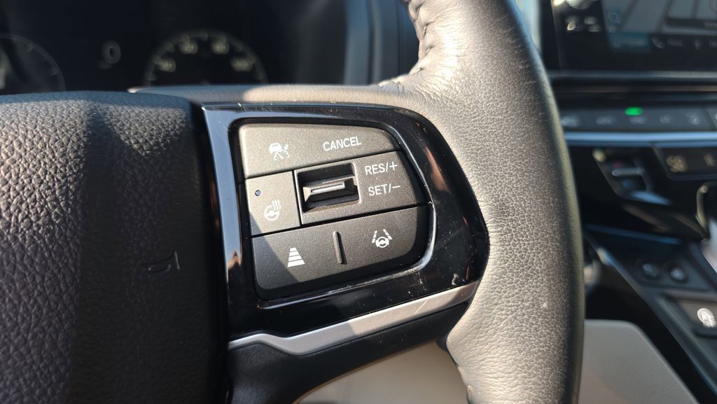 Used 2025 Honda Odyssey Elite image 22