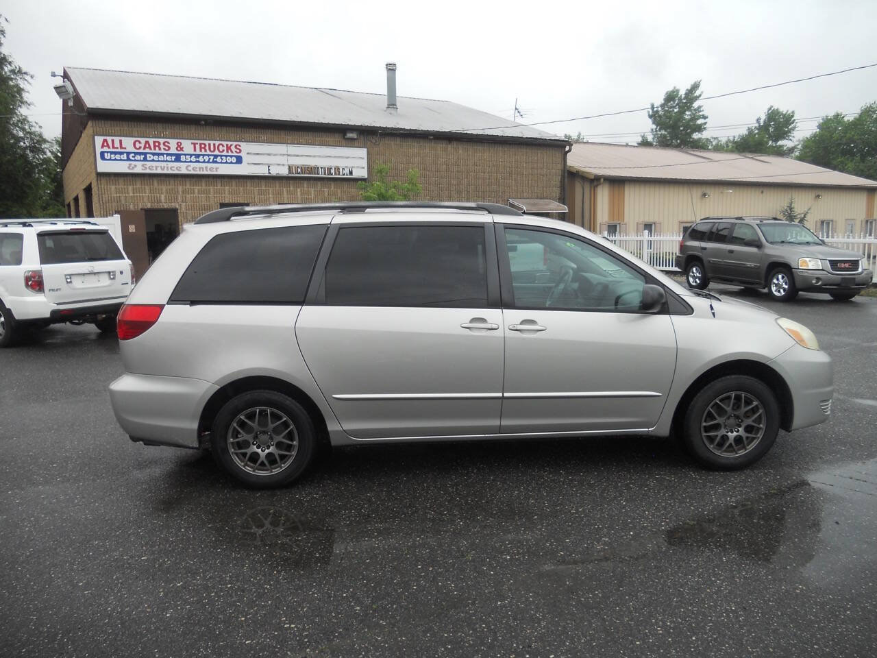 Used 2005 Toyota Sienna LE FWD image 10