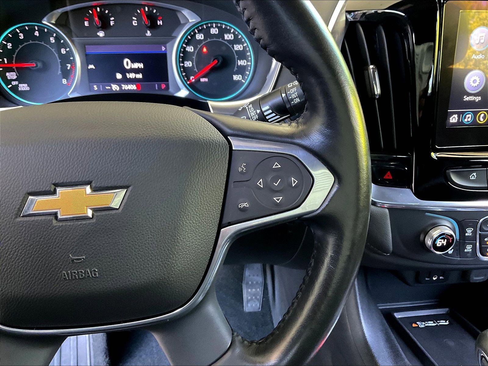 Used 2022 Chevrolet Traverse LT FWD image 12