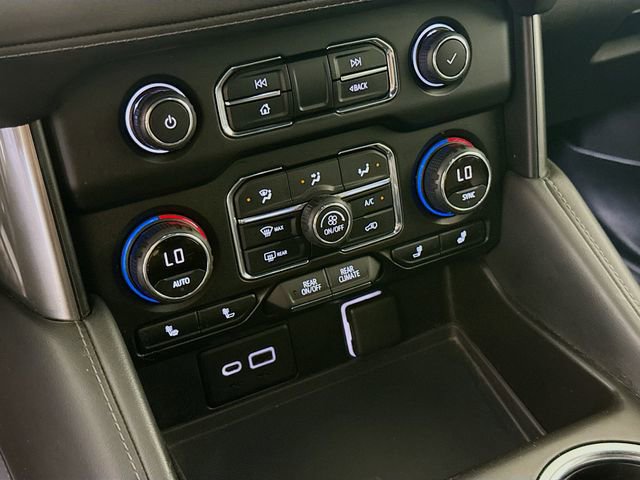 Used 2021 Chevrolet Tahoe LT w/ Luxury Package AWD/4WD image 18