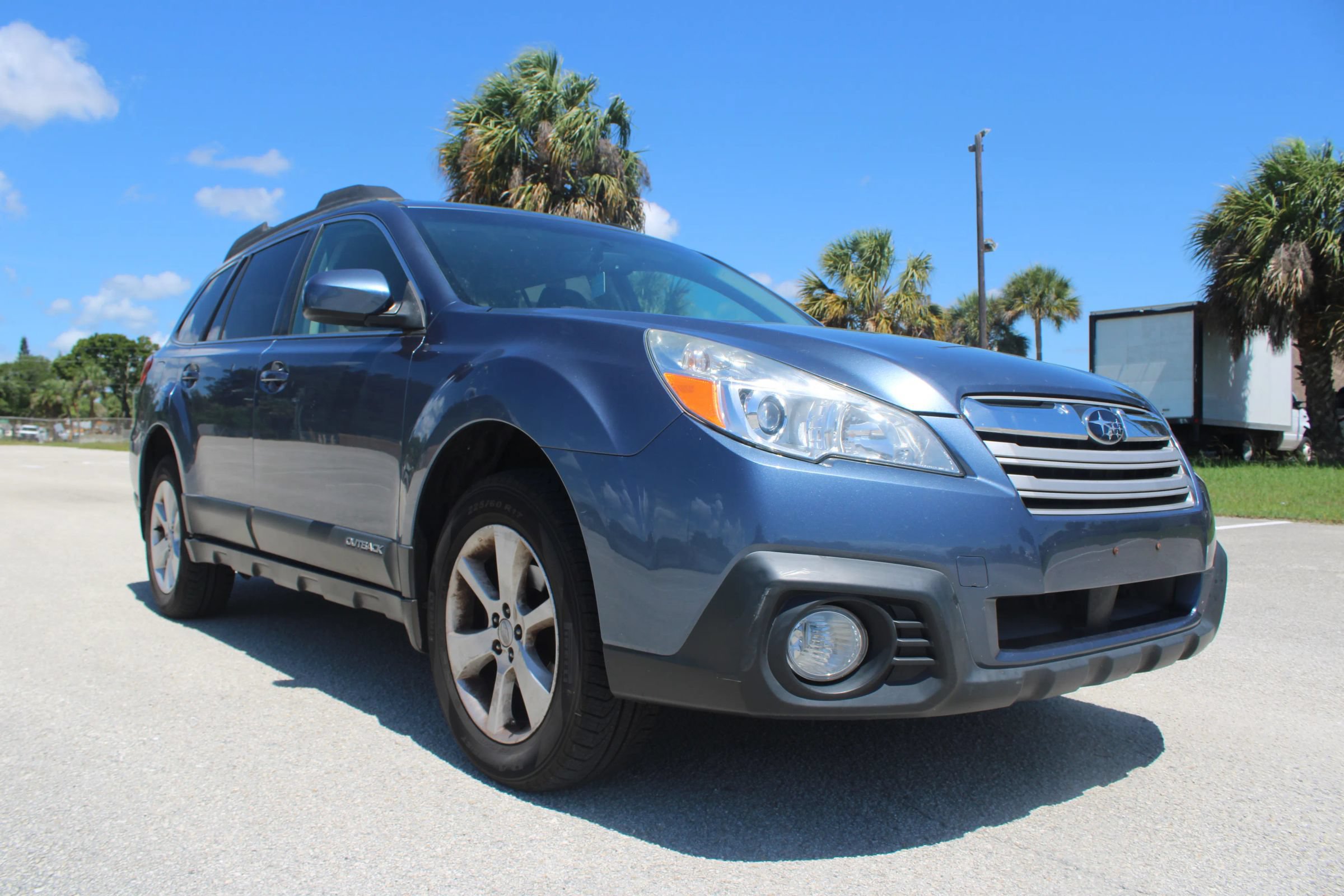 Used 2013 Subaru Outback 2.5i Premium w/ Popular Pkg 1B AWD/4WD image 19