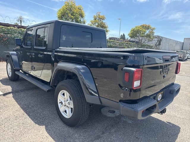 Used 2022 Jeep Gladiator Sport AWD/4WD image 7