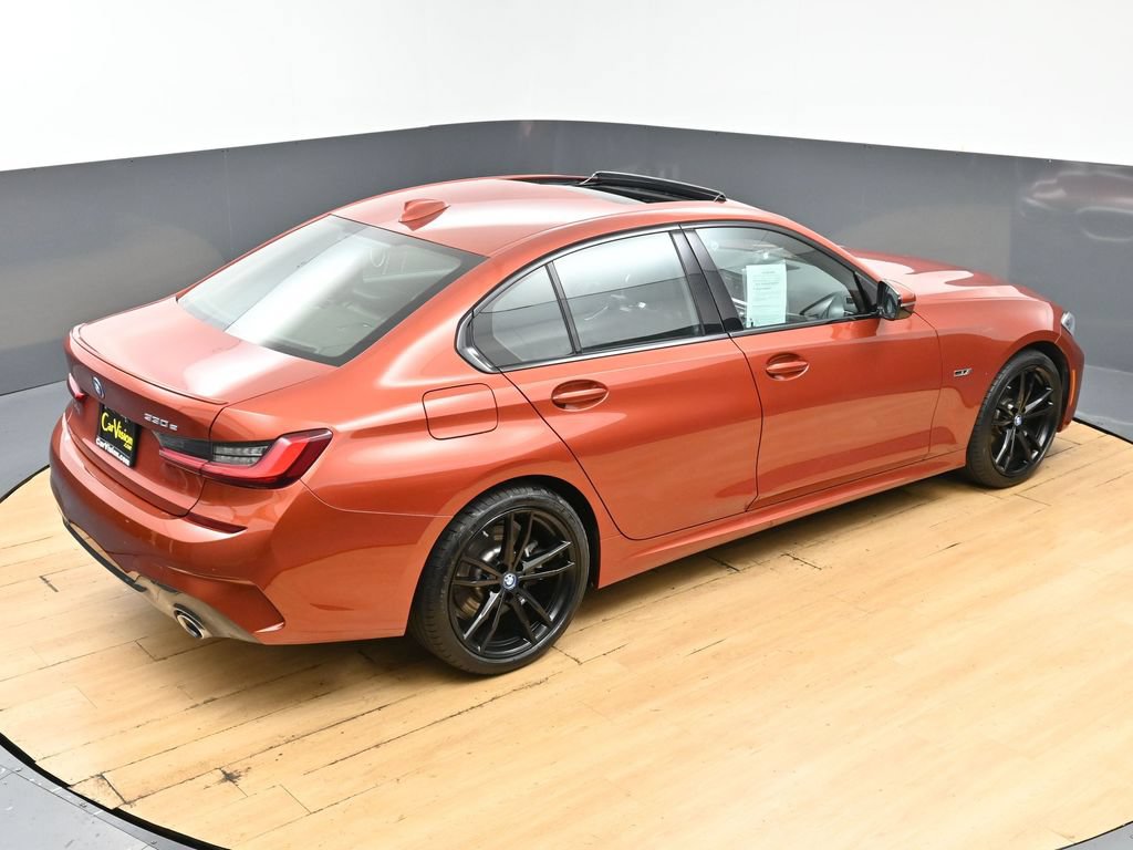 Used 2022 BMW 330e w/ M Sport Package RWD image 43