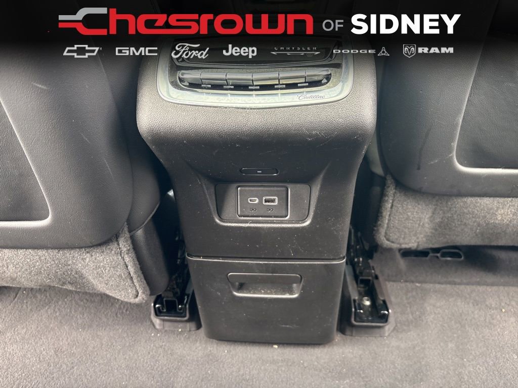 Used 2023 Cadillac XT6 Sport w/ Technology Package image 30