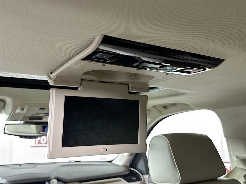 Used 2020 GMC Yukon Denali w/ Open Road Package image 14