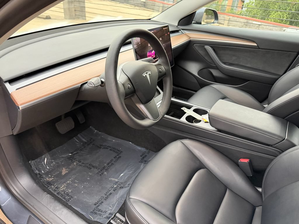 Used 2022 Tesla Model 3 Long Range AWD/4WD image 8