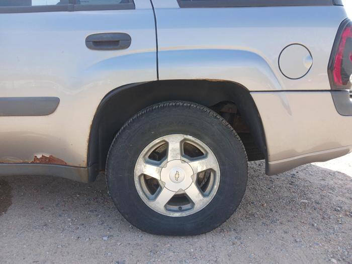Used 2005 Chevrolet TrailBlazer LS w/ LS Preferred Equipment Group AWD/4WD image 11