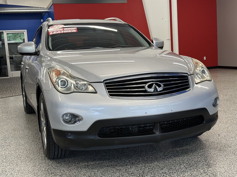 Used 2011 INFINITI EX35 Journey w/ Premium Pkg AWD/4WD image 2