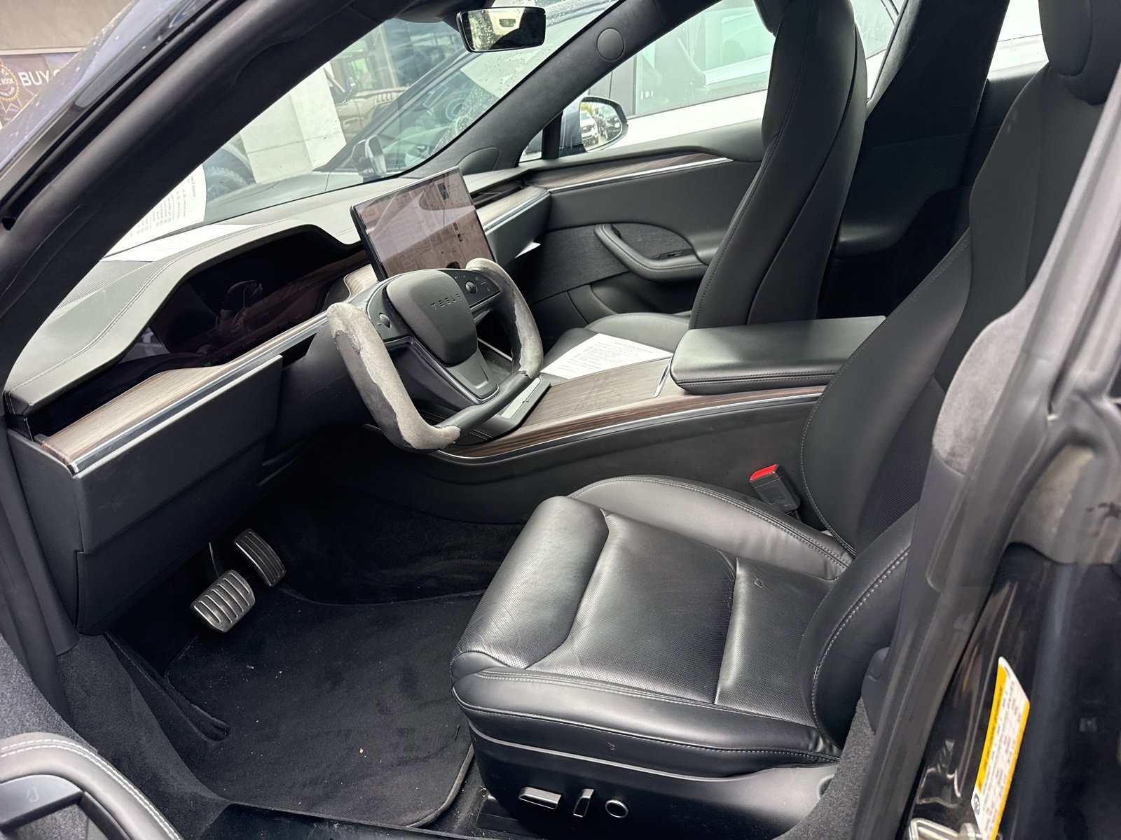 Used 2023 Tesla Model S Standard Range image 5