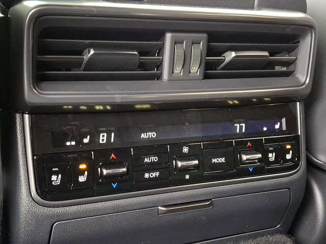 New 2026 Lexus LX 700h Luxury image 6