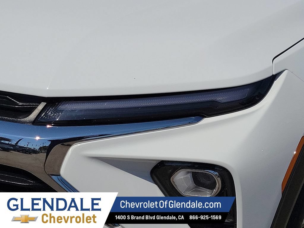 Used 2025 Chevrolet TrailBlazer LT FWD image 17