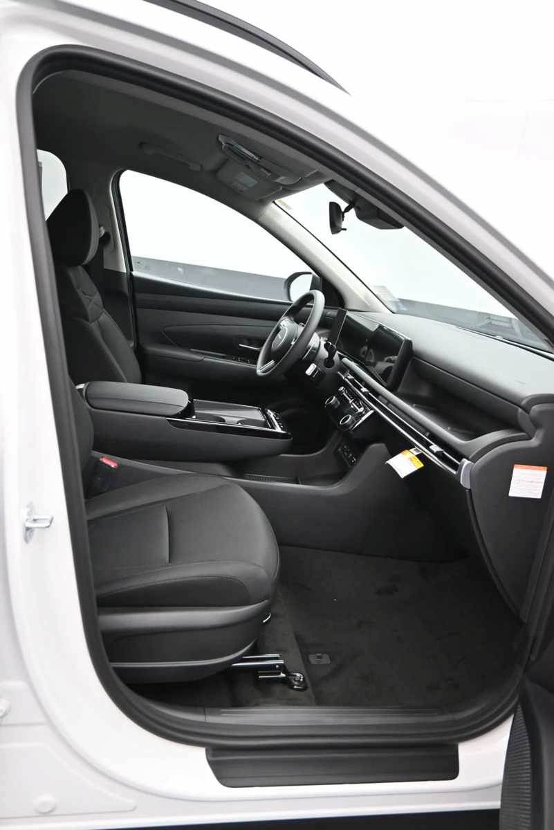 New 2026 Hyundai Tucson SEL w/ Tow & Go Package AWD/4WD image 11