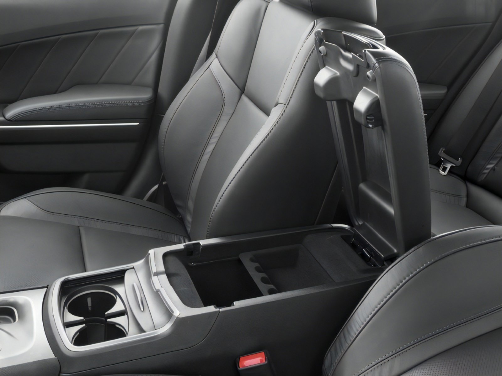 Used 2016 Dodge Charger R/T RWD image 17