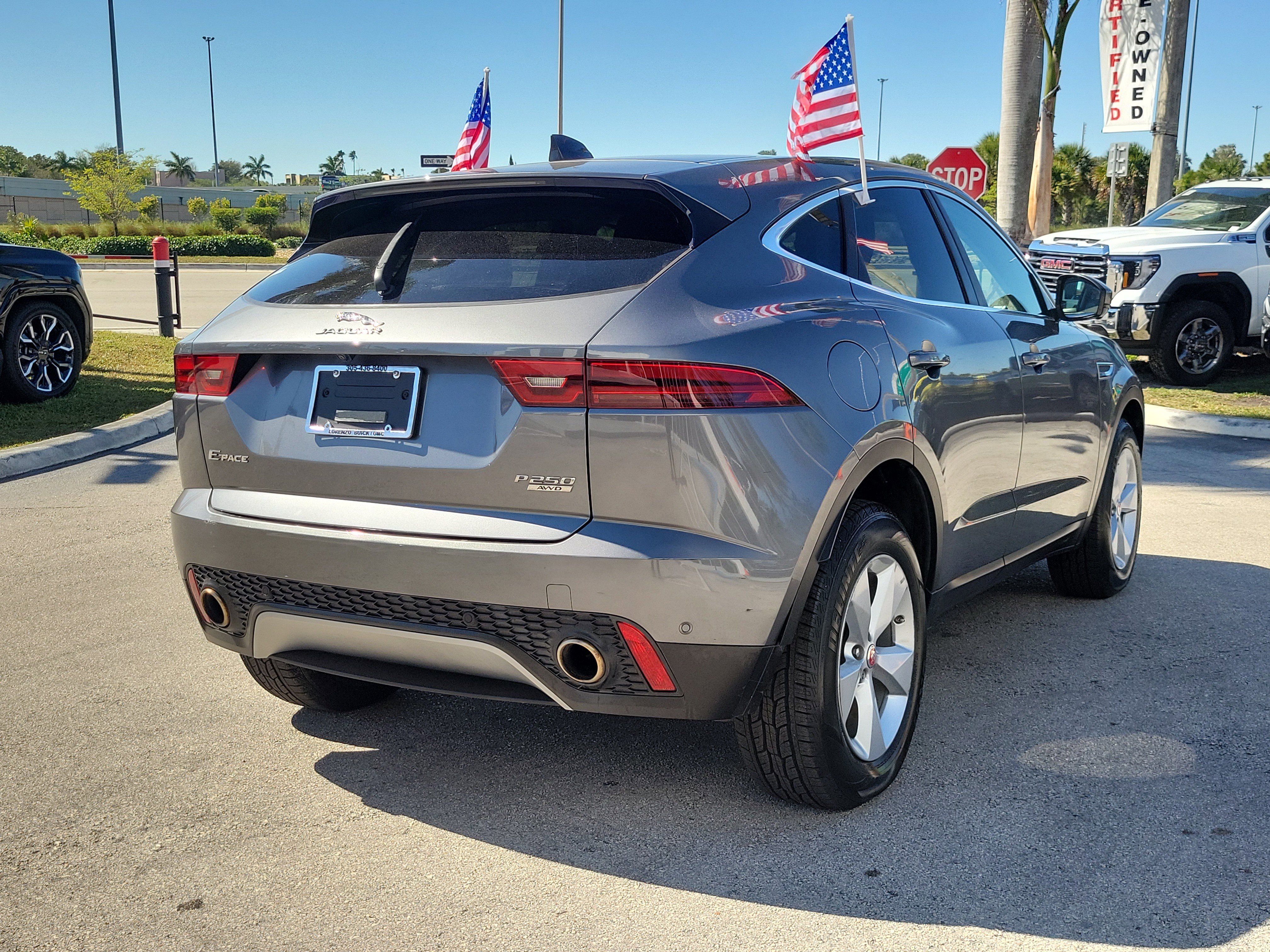 Used 2020 Jaguar E-PACE image 5