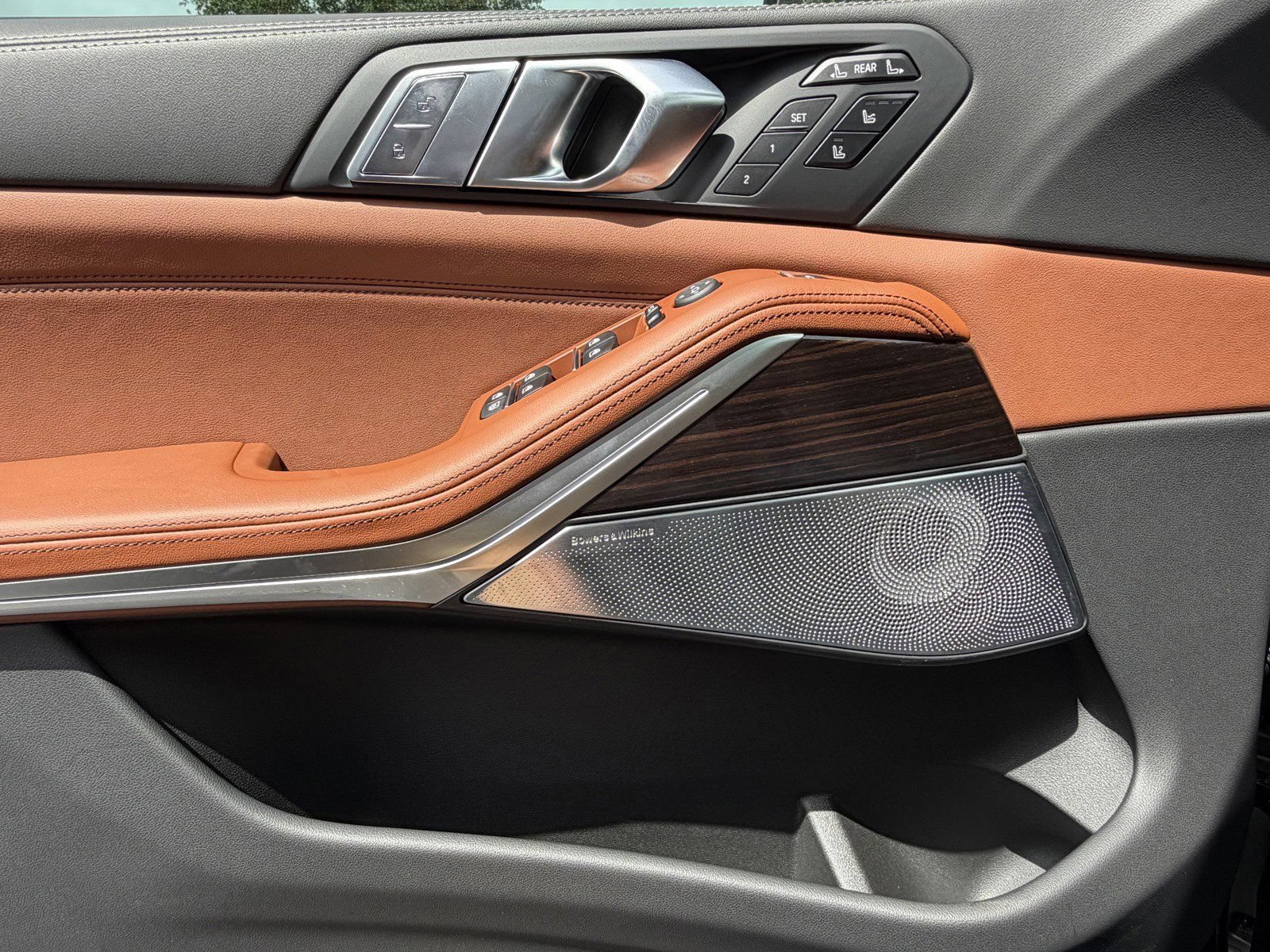 New 2027 BMW X7 M60i AWD/4WD image 25