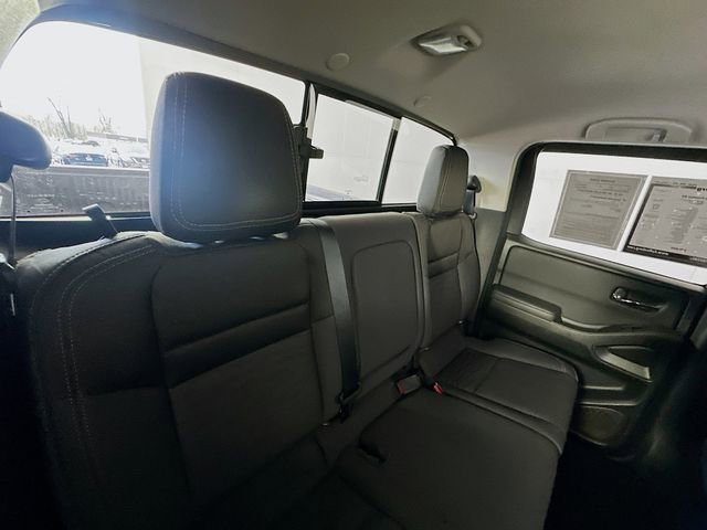 Used 2023 Nissan Frontier SV w/ SV Convenience Package image 25