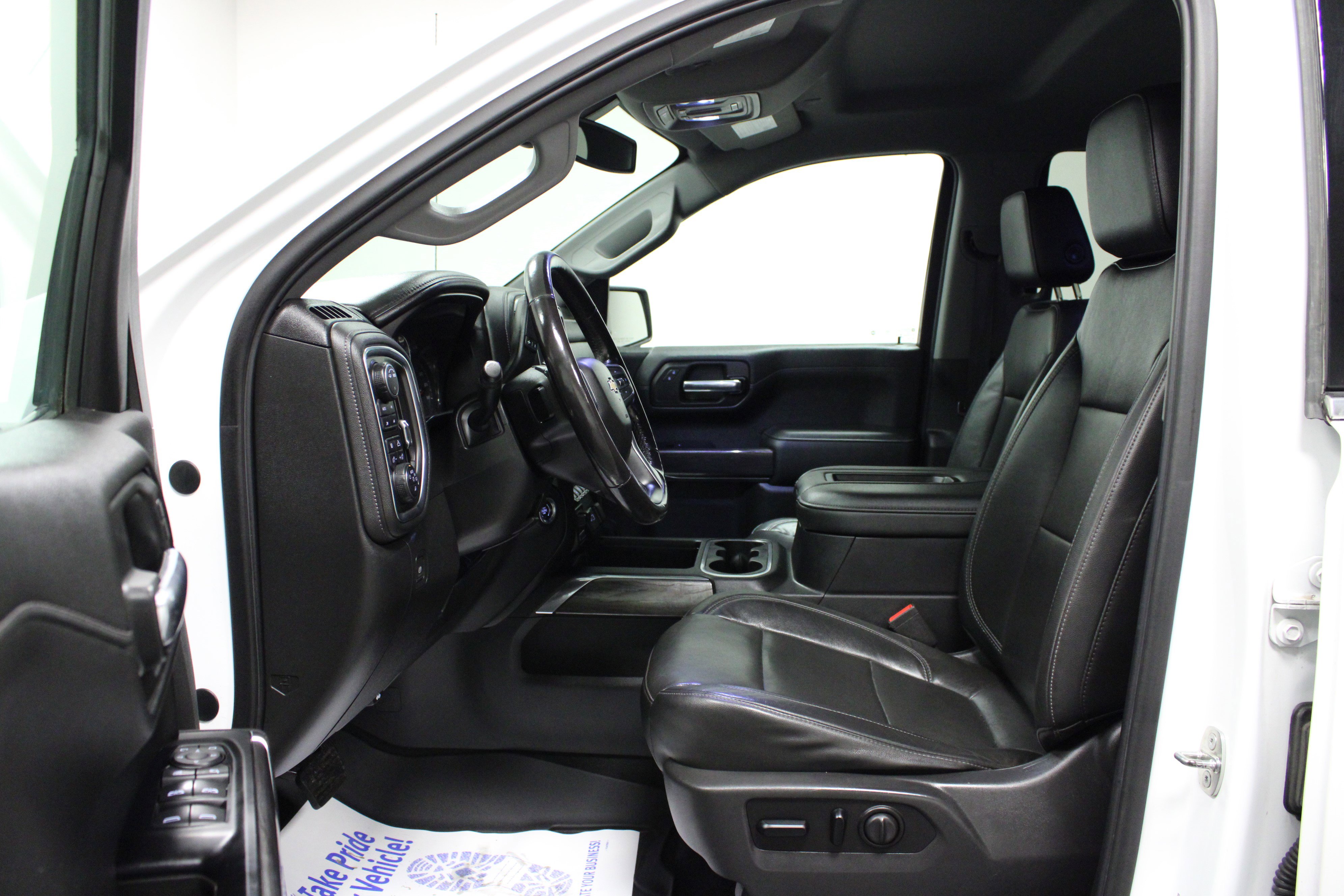 Used 2020 Chevrolet Silverado 1500 LTZ w/ LTZ Convenience Package image 12