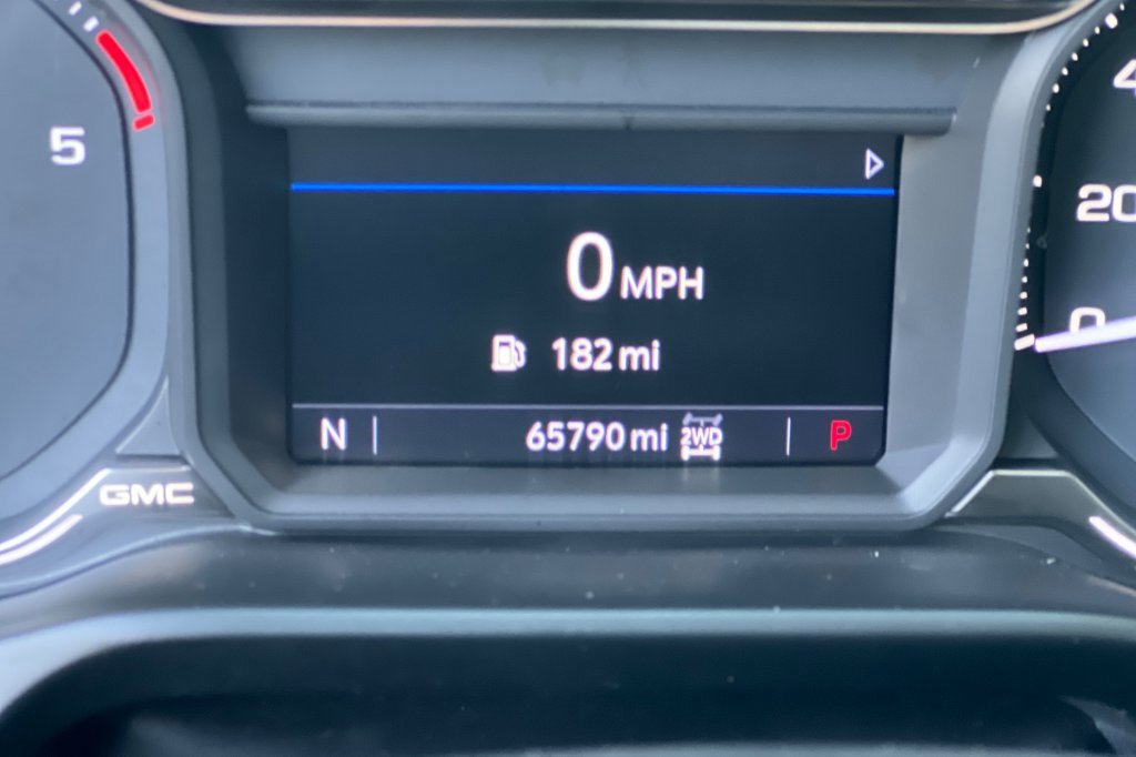 Used 2022 GMC Sierra 3500 SLT w/ SLT Preferred Package image 22