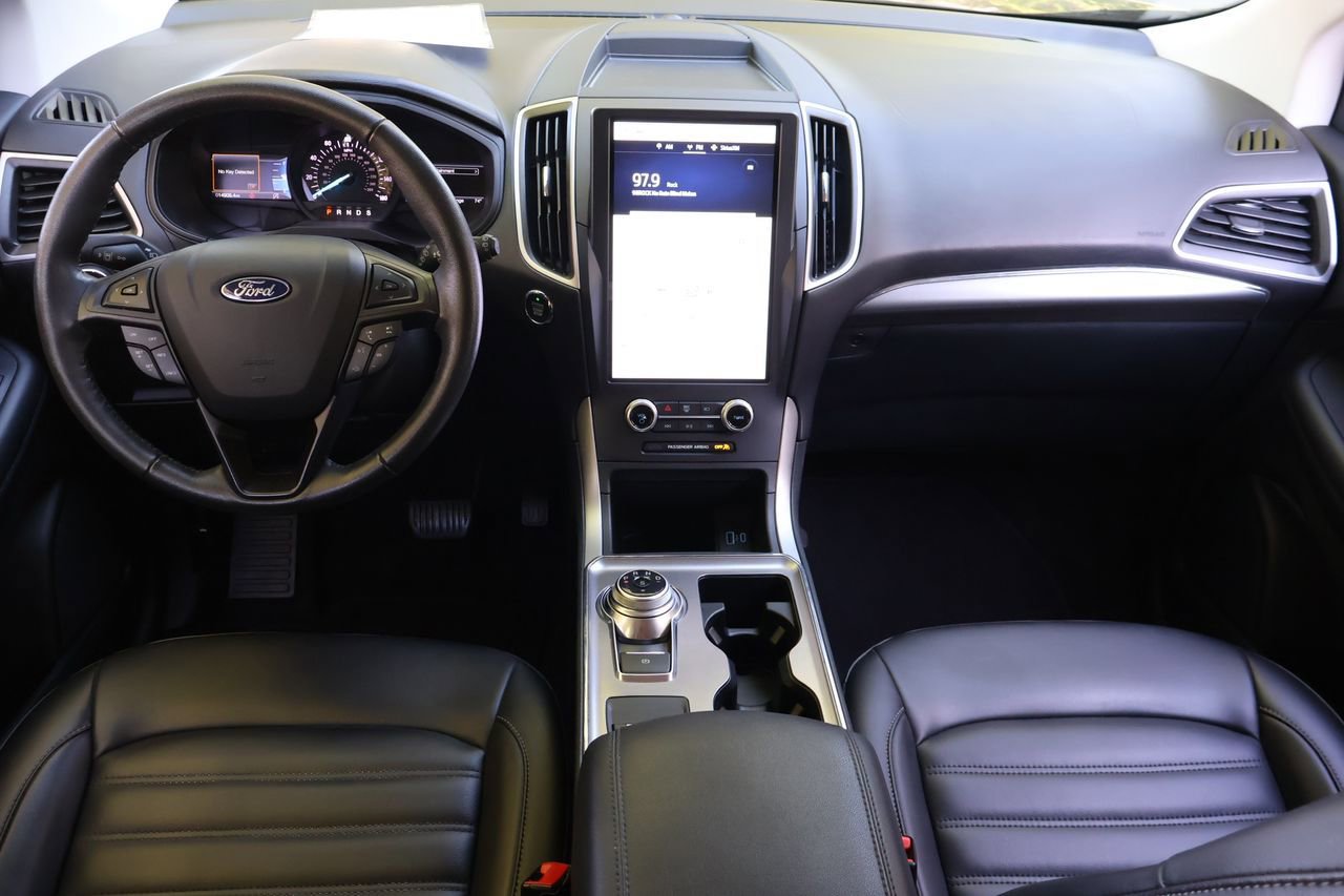 Used 2022 Ford Edge SEL w/ Convenience Package AWD/4WD image 13