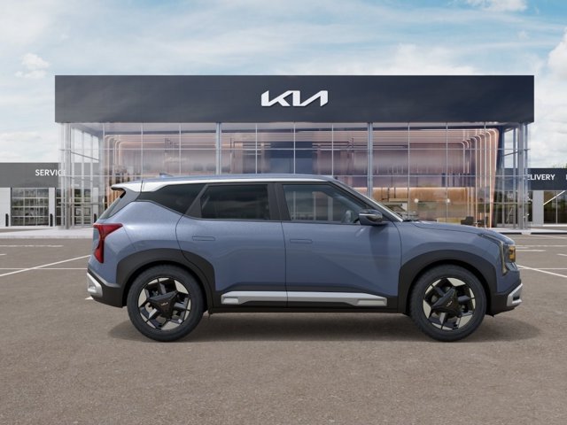 New 2027 Kia Seltos S FWD image 10