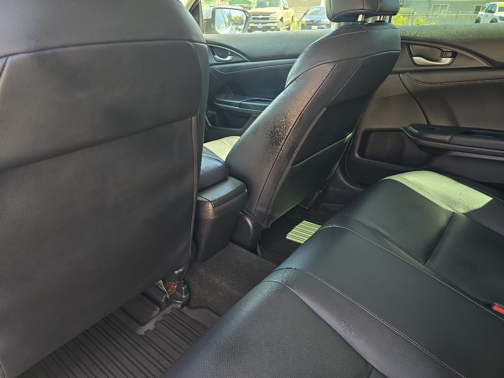 Used 2020 Honda Insight Touring image 18