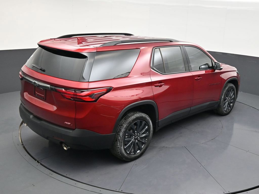 Used 2023 Chevrolet Traverse RS AWD/4WD image 17