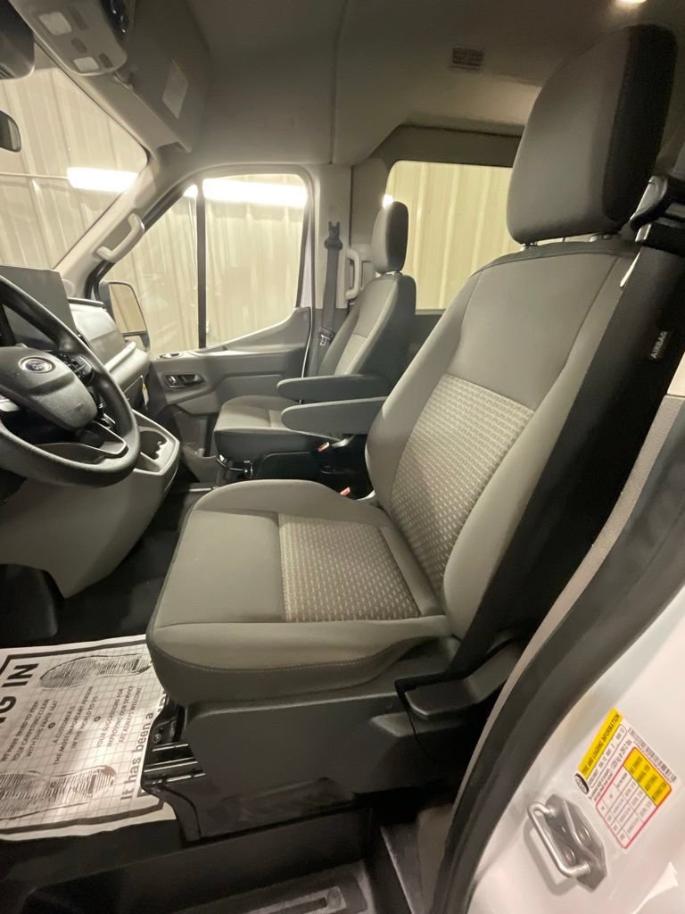 Used 2025 Ford Transit 350 XLT RWD image 10